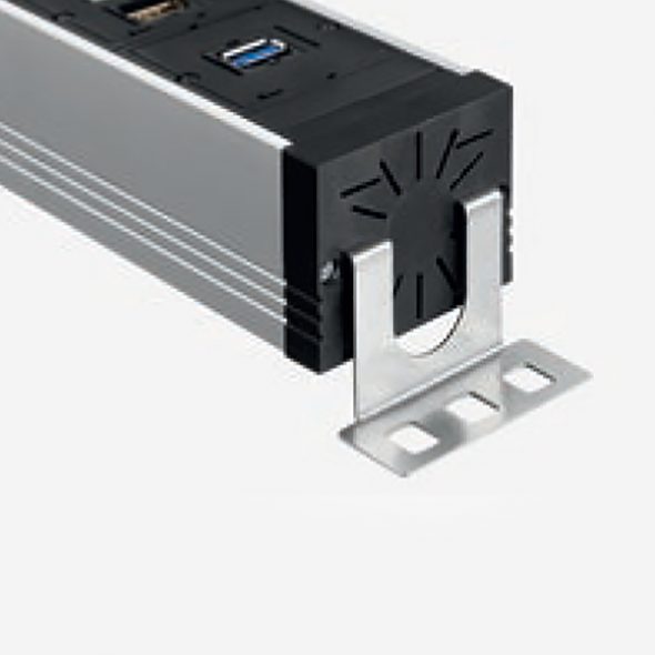 UNIVERSAL - Image 4