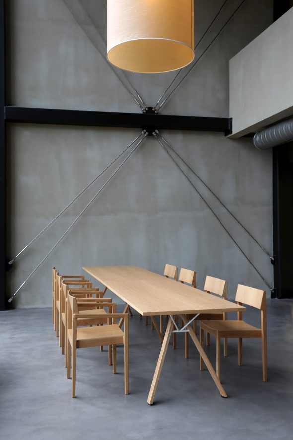 Intro Chair - Image 11