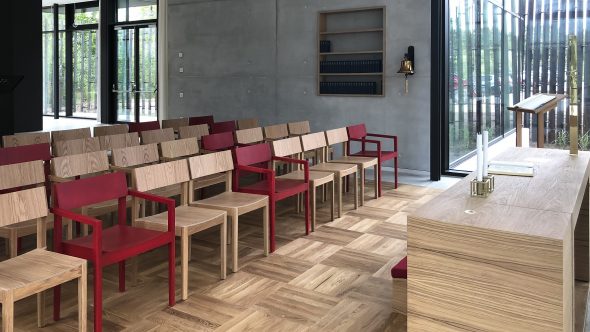 Intro Chair - Image 13